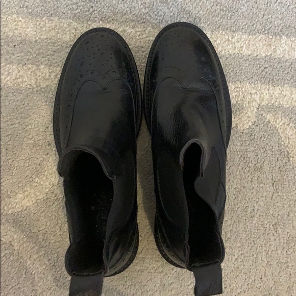 Black short biker boot - Picture 4 of 8